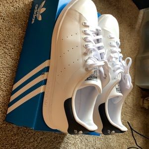 Adidas Stan smith shoes